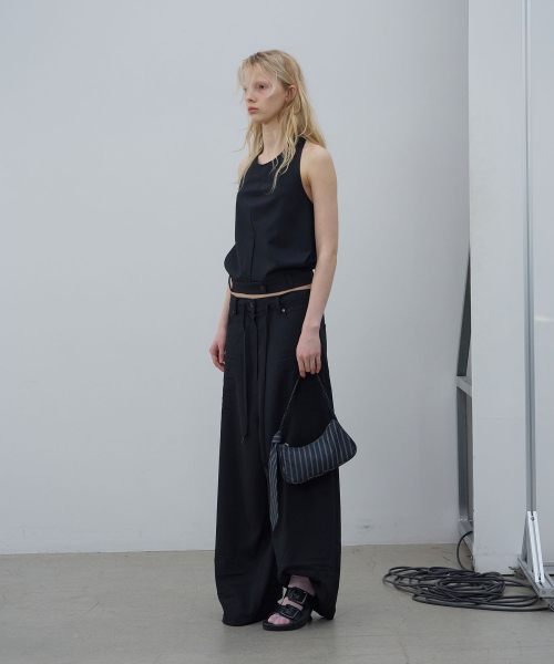LCDC TM(エルシーディーシーティーエム)の「CRINKLE DETAIL WIDE TROUSERS (BLACK)(その他パンツ・レディース・その他・MEDIUM/SMALL)」の3枚目の写真