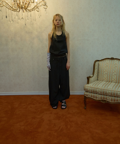 LCDC TM(エルシーディーシーティーエム)の「CRINKLE DETAIL WIDE TROUSERS (BLACK)(その他パンツ・レディース・その他・MEDIUM/SMALL)」の10枚目の写真