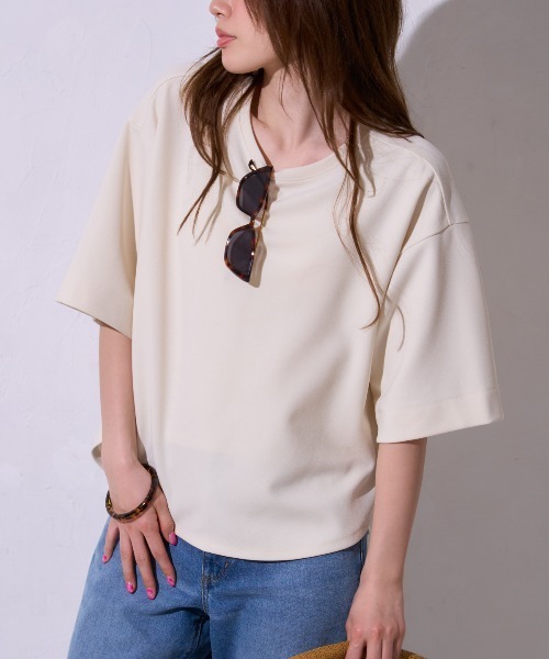 TRIANGLE PALETTE(トライアングルパレット)の「五分袖ラウンドヘム クルーネックトップス(Tシャツ/カットソー・レディース・ブラック/ホワイト・FREE)」の6枚目の写真