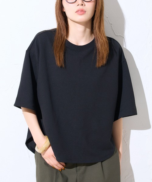 TRIANGLE PALETTE(トライアングルパレット)の「五分袖ラウンドヘム クルーネックトップス(Tシャツ/カットソー・レディース・ブラック/ホワイト・FREE)」の11枚目の写真