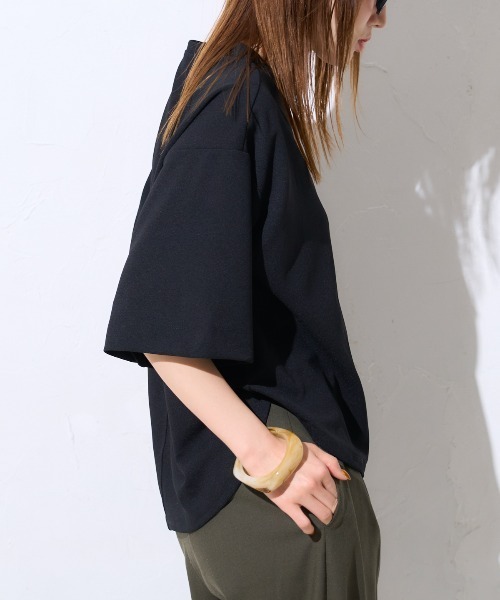 TRIANGLE PALETTE(トライアングルパレット)の「五分袖ラウンドヘム クルーネックトップス(Tシャツ/カットソー・レディース・ブラック/ホワイト・FREE)」の13枚目の写真