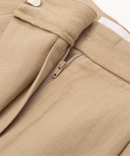 les fees love filles(レフェラブフィユ)の「Asymmetry Fluid Wide Pant(その他パンツ・レディース・グレー/ベージュ・FREE)」の4枚目の写真