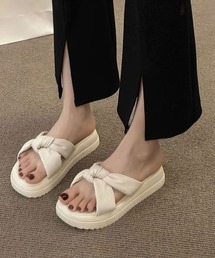 クロスデザイン厚底サンダル