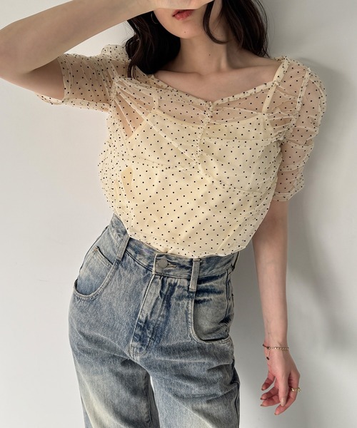 junoah(ジュノア)の「シアードットトップス(キャミセット)(Tシャツ/カットソー・レディース・ブラック/アイボリー・LARGE/MEDIUM/SMALL)」の3枚目の写真