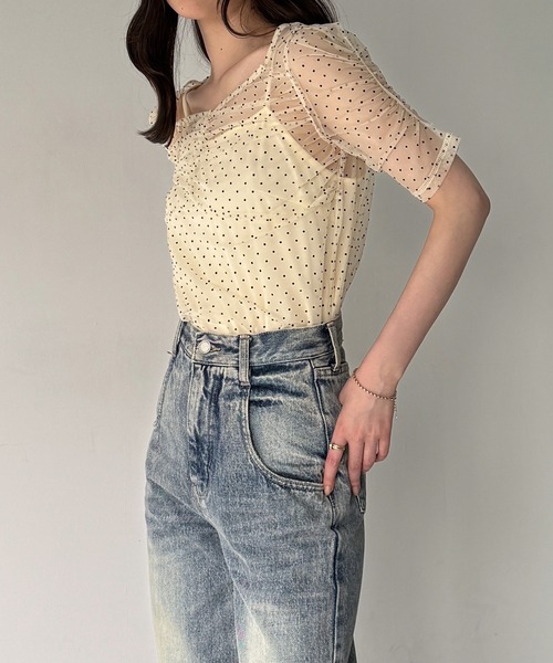 junoah(ジュノア)の「シアードットトップス(キャミセット)(Tシャツ/カットソー・レディース・ブラック/アイボリー・LARGE/MEDIUM/SMALL)」の4枚目の写真