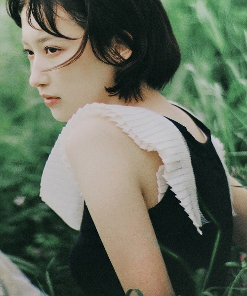 leinwande（ラインヴァンド）の「【leinwande】26SS新作 Pleats Decoration Tank（タンクトップ・レディース・LT.Gray/White/Black・ONE SIZE）」の4枚目の写真