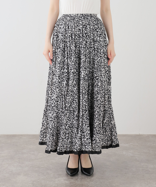 MARIHA(マリハ)の「《WEB限定》MARIHA/マリハ 草原の虹のスカート(プリント)(スカート・レディース・ブラック/パープル・36)」の10枚目の写真