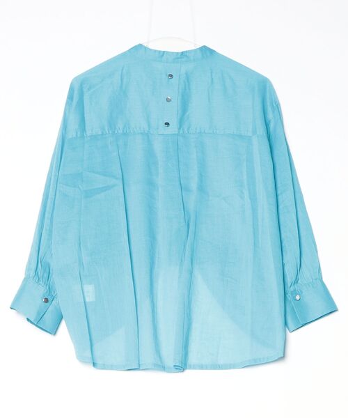 EGLANTINE(エグランティーヌ)の「EGLANTINE リネン混スタンドカラーブラウス 長袖(Tシャツ/カットソー・レディース・ブルー/アイボリー/ライトグリーン・38)」の17枚目の写真