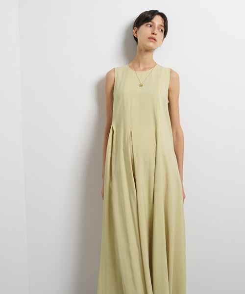 LANVIN en Bleu(ランバンオンブルー)の「フィブリルレーヨンフレアワンピース(ワンピース・レディース・ブラウン/ベージュ/チャコールグレー・38/36)」の1枚目の写真