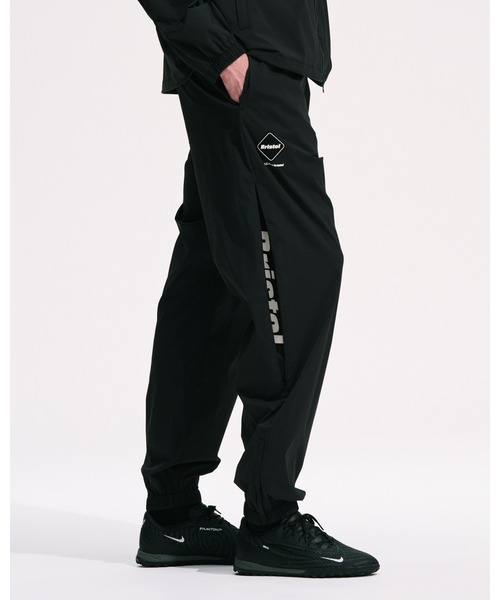 F.C.Real Bristol(エフシーレアルブリストル)の「CORDURA STRETCH VENTILATION EASY PANTS(その他パンツ・メンズ・チャコールグレー/ブラック/グレイッシュベージュ・MEDIUM/SMALL/X-LARGE/LARGE/XX-LARGE)」の4枚目の写真