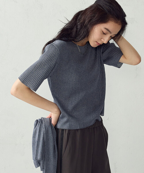 COMME CA ISM(コムサイズム)の「シアーリブ 5分袖ニット(ニット/セーター・レディース・ブルー/ブラウン・LARGE/MEDIUM)」の13枚目の写真