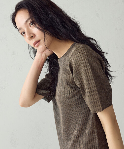 COMME CA ISM(コムサイズム)の「シアーリブ 5分袖ニット(ニット/セーター・レディース・ブルー/ブラウン・LARGE/MEDIUM)」の4枚目の写真