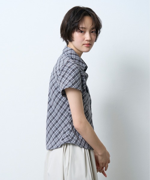 NUJOH(ヌゾ)の「Vintage Check Slim Shirt / ヴィンテージチェックスリムシャツ(シャツ/ブラウス・レディース・ブルー/ブラック/レッド・FREE)」の7枚目の写真