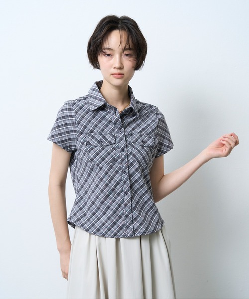 NUJOH(ヌゾ)の「Vintage Check Slim Shirt / ヴィンテージチェックスリムシャツ(シャツ/ブラウス・レディース・ブルー/ブラック/レッド・FREE)」の4枚目の写真