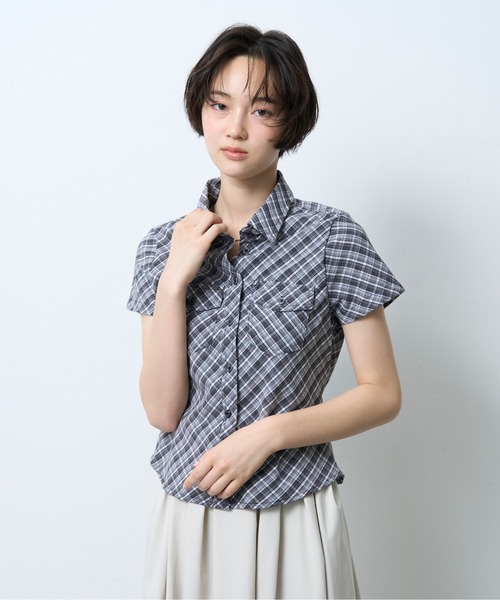 NUJOH(ヌゾ)の「Vintage Check Slim Shirt / ヴィンテージチェックスリムシャツ(シャツ/ブラウス・レディース・ブルー/ブラック/レッド・FREE)」の5枚目の写真