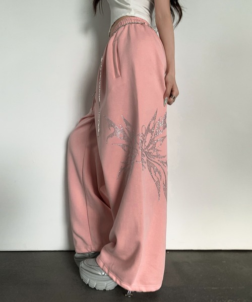 VEILA(ヴェイラ)の「ビジューバタフライ柄ワイドパンツ(その他パンツ・レディース・ピンク/ブラック・S/M/L)」の19枚目の写真