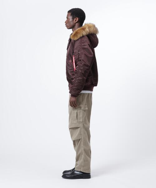 Alpha Industries(アルファインダストリーズ)の「Alpha Industries/アルファインダストリーズ/N-2B HERITAGE FIT PARKA/N-2B ヘリテージフィットパーカー(ミリタリージャケット・メンズ・ブラック/ネイビー/ブラウン/セージグリーン・S/M/L/2XL/XL/XS/5XL/4XL/3XL)」の15枚目の写真
