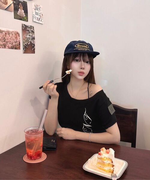 MUCENT(ムセント)の「エーテルエンジェルウィングスワンショルダー半袖Tシャツ(2カラー)(Tシャツ/カットソー・レディース・ホワイト/ブラック・FREE)」の16枚目の写真