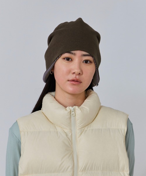 OVERRIDE(オーバーライド)の「OVERRIDE TECHSHAPE REVER BEANIE SG / オーバーライド(ニットキャップ/ビーニー・レディース・ブラック/アイボリー/ブラウン・57~59cm)」の17枚目の写真