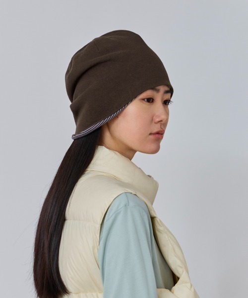 OVERRIDE(オーバーライド)の「OVERRIDE TECHSHAPE REVER BEANIE SG / オーバーライド(ニットキャップ/ビーニー・レディース・ブラック/アイボリー/ブラウン・57~59cm)」の18枚目の写真