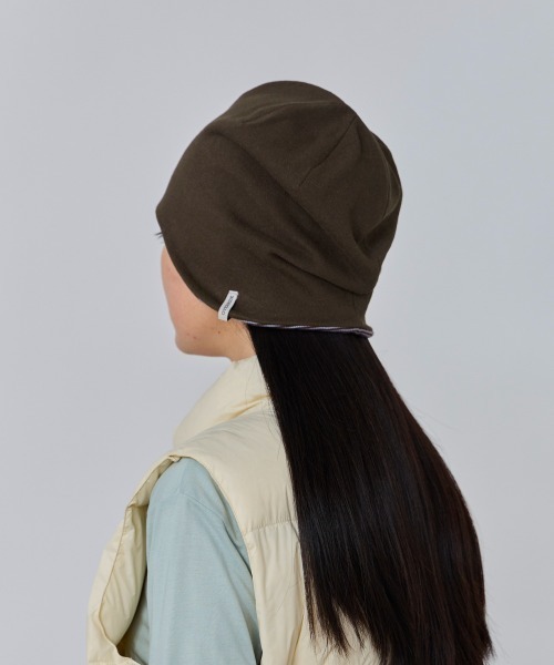 OVERRIDE(オーバーライド)の「OVERRIDE TECHSHAPE REVER BEANIE SG / オーバーライド(ニットキャップ/ビーニー・レディース・ブラック/アイボリー/ブラウン・57~59cm)」の19枚目の写真