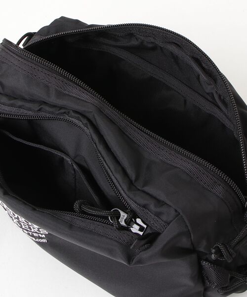 FREDRIK PACKERS(フレドリックパッカーズ)の「【FREDRIK PACKERS】≪MAISON CLUB別注≫210D KNOTTING HIP PACK(ボディバッグ/ウエストポーチ・メンズ・ブラック系その他3/ブラック系1/ブラック系その他2・FREE)」の4枚目の写真
