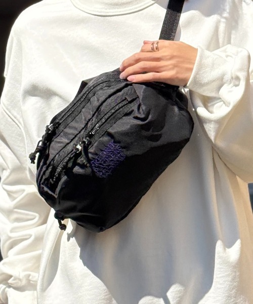 FREDRIK PACKERS(フレドリックパッカーズ)の「【FREDRIK PACKERS】≪MAISON CLUB別注≫210D KNOTTING HIP PACK(ボディバッグ/ウエストポーチ・メンズ・ブラック系その他3/ブラック系1/ブラック系その他2・FREE)」の3枚目の写真