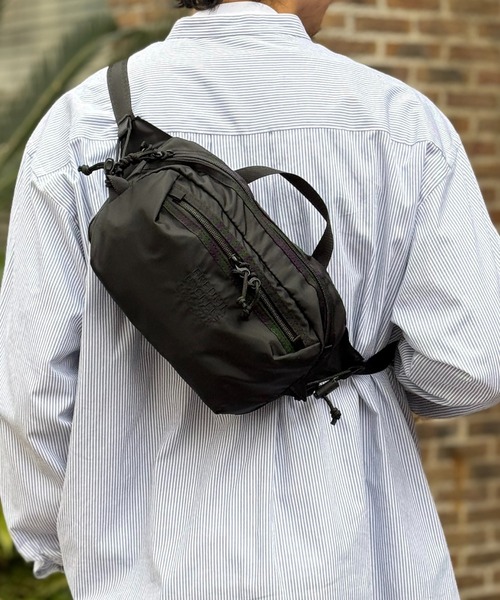 FREDRIK PACKERS(フレドリックパッカーズ)の「【FREDRIK PACKERS】≪MAISON CLUB別注≫210D KNOTTING HIP PACK(ボディバッグ/ウエストポーチ・メンズ・ブラック系その他3/ブラック系1/ブラック系その他2・FREE)」の16枚目の写真