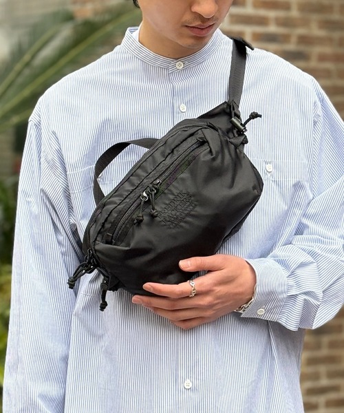FREDRIK PACKERS(フレドリックパッカーズ)の「【FREDRIK PACKERS】≪MAISON CLUB別注≫210D KNOTTING HIP PACK(ボディバッグ/ウエストポーチ・メンズ・ブラック系その他3/ブラック系1/ブラック系その他2・FREE)」の17枚目の写真
