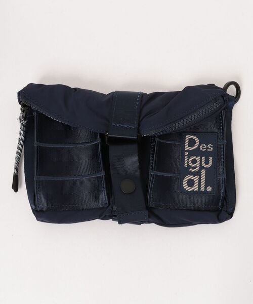 Desigual(デシグアル)の「ネイビーマルチポケット ミディアムバックパック(バックパック/リュック・レディース・ブルー・FREE)」の8枚目の写真