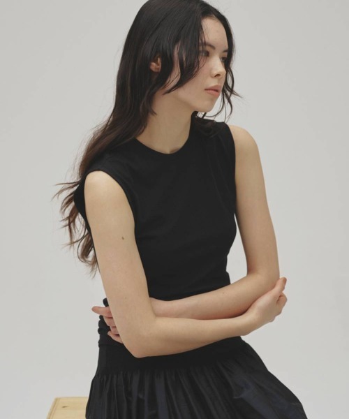TODAYFUL(トゥデイフル)の「TODAYFUL Smooth Tanktop Tunic(Tシャツ/カットソー・レディース・ブラウン/ブルー/ブラック・FREE)」の9枚目の写真
