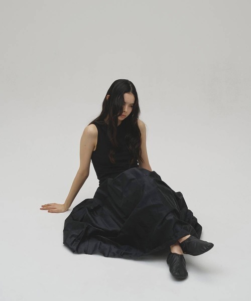 TODAYFUL(トゥデイフル)の「TODAYFUL Smooth Tanktop Tunic(Tシャツ/カットソー・レディース・ブラウン/ブルー/ブラック・FREE)」の10枚目の写真