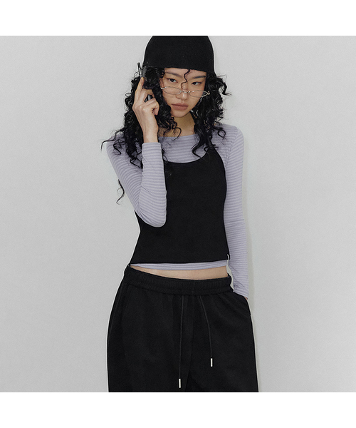TWEE(トゥウィー)の「モル ベーシック ホルターネック クロップスリーブレス(Tシャツ/カットソー・レディース・ネイビー/グレー/ブラック・FREE)」の2枚目の写真