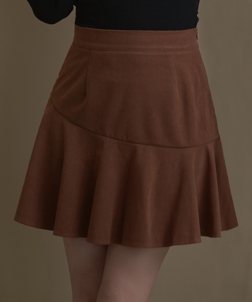 M DOLLY(エムドリー)の「Corduroy winnie mini skirt / コーデュロイウィニーミニスカート(スカート・レディース・ベージュ/ブラウン/ブラック・FREE)」の2枚目の写真