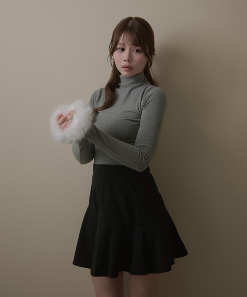 M DOLLY(エムドリー)の「Corduroy winnie mini skirt / コーデュロイウィニーミニスカート(スカート・レディース・ベージュ/ブラウン/ブラック・FREE)」の4枚目の写真
