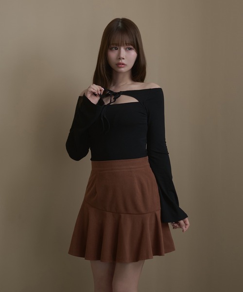 M DOLLY(エムドリー)の「Corduroy winnie mini skirt / コーデュロイウィニーミニスカート(スカート・レディース・ベージュ/ブラウン/ブラック・FREE)」の10枚目の写真