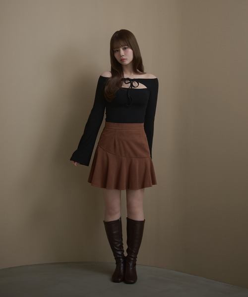 M DOLLY(エムドリー)の「Corduroy winnie mini skirt / コーデュロイウィニーミニスカート(スカート・レディース・ベージュ/ブラウン/ブラック・FREE)」の13枚目の写真