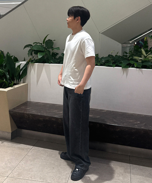 MINDBRIDGE(マインドブリッジ)の「エクストラワイド ウォッシュド ダークインディゴ デニムパンツ_DI(デニムパンツ・メンズ・ダークインディゴブルー・29/30/32/34/36)」の5枚目の写真
