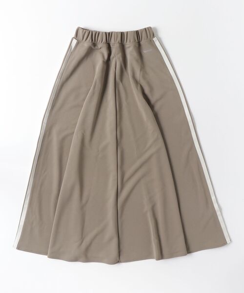 adidas（アディダス）の「スリーストライプス KN スカート / アディダス adidas（スカート・レディース・ベージュ系その他・X-LARGE/X-SMALL/XX-LARGE/LARGE/MEDIUM/SMALL）」の6枚目の写真
