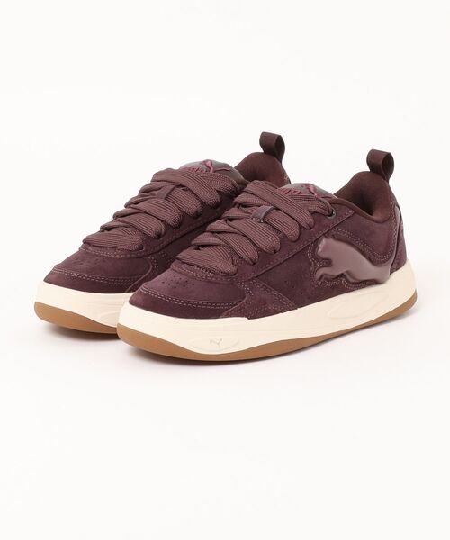 PUMA(プーマ)の「PUMA プーマ PARK LIFESTYLE 2 CAT SD レディーススニーカー(パークライフスタイル2キャットスエード) 408244 03 チョコレートフォンデュ/リッチココア(スニーカー・レディース・チョコ・22.5cm/23.5cm/24.5cm/23.0cm/24.0cm/25.0cm)」の1枚目の写真