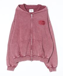 younger song（ヤンガーソング）の「universal logo Premium crush EMB zip hoodie（スウェット）」