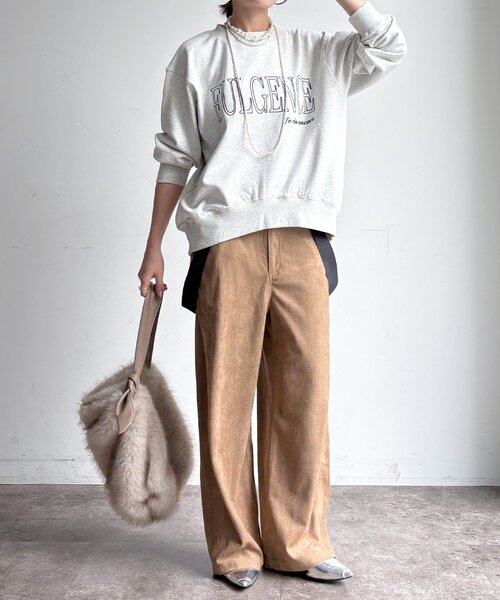 DouDou(ドゥドゥ)の「【WEB限定】 FULGENCE裏毛ロゴ刺繍プルオーバー(Tシャツ/カットソー・レディース・ダークグレー/オフホワイト/グレー・FREE)」の18枚目の写真