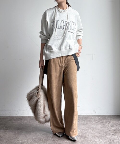 DouDou(ドゥドゥ)の「【WEB限定】 FULGENCE裏毛ロゴ刺繍プルオーバー(Tシャツ/カットソー・レディース・ダークグレー/オフホワイト/グレー・FREE)」の19枚目の写真