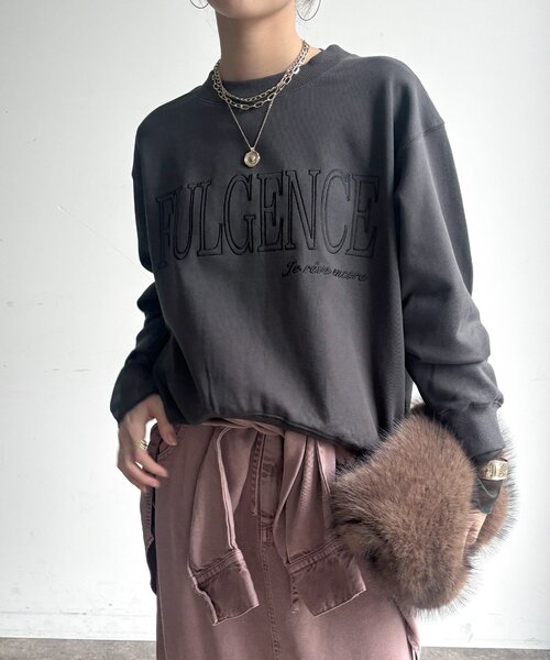 DouDou(ドゥドゥ)の「【WEB限定】 FULGENCE裏毛ロゴ刺繍プルオーバー(Tシャツ/カットソー・レディース・ダークグレー/オフホワイト/グレー・FREE)」の14枚目の写真
