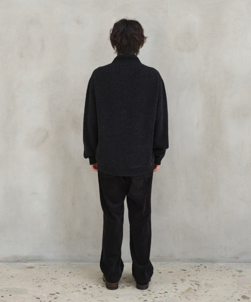 HORLISUN(ホーリーサン)の「Phoebe High Neck Button Knit Dark Charcoal(ニット/セーター・メンズ・その他・MEDIUM/LARGE)」の8枚目の写真