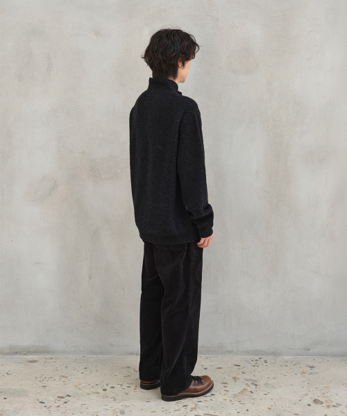 HORLISUN(ホーリーサン)の「Phoebe High Neck Button Knit Dark Charcoal(ニット/セーター・メンズ・その他・MEDIUM/LARGE)」の9枚目の写真