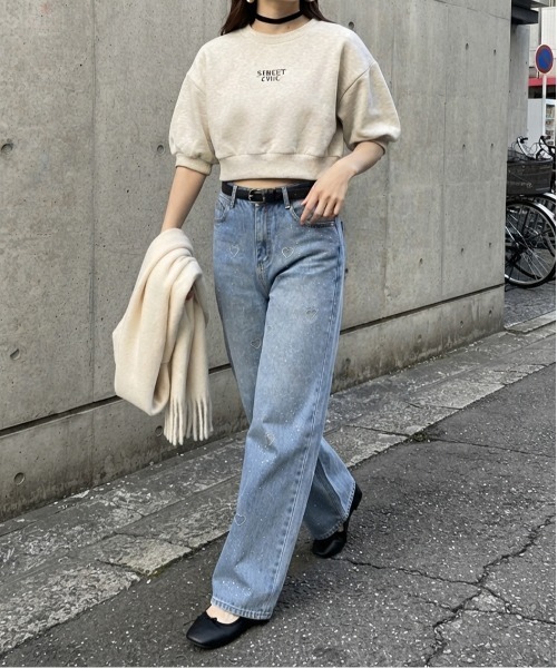 Rejoule(リジュール)の「ハート刺繍×ラインストーン ワイドデニムパンツ(デニムパンツ・レディース・ブルー/グレー・S/M)」の11枚目の写真