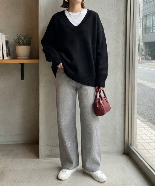 Rejoule(リジュール)の「ハート刺繍×ラインストーン ワイドデニムパンツ(デニムパンツ・レディース・ブルー/グレー・S/M)」の4枚目の写真