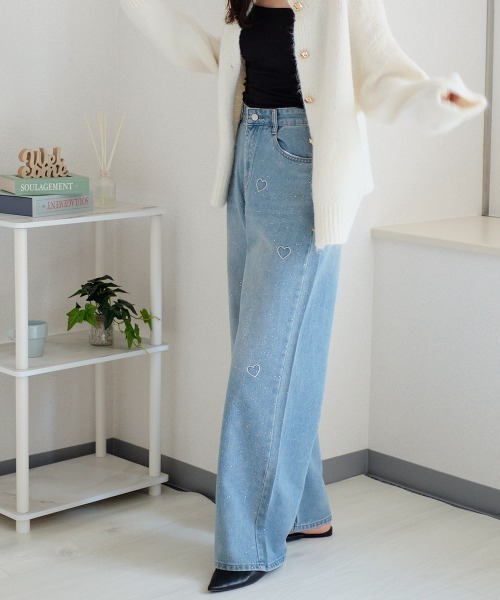 Rejoule(リジュール)の「ハート刺繍×ラインストーン ワイドデニムパンツ(デニムパンツ・レディース・ブルー/グレー・S/M)」の15枚目の写真