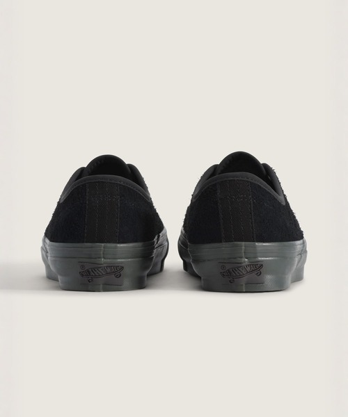 VANS(バンズ)の「VANS PREMIUM オーセンティック フィールド / LX Authentic 44 Field Black VN000Z02BLK1(スニーカー・メンズ・ブラック・11/6/8/10/9/8.5/9.5/10.5/6.5/7/7.5/5.5)」の4枚目の写真